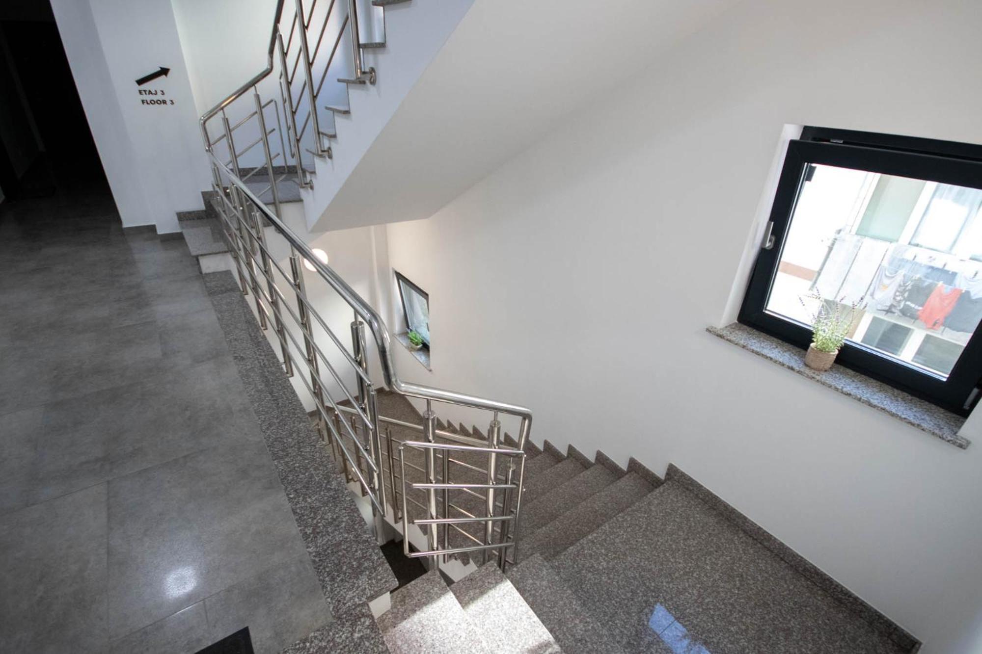 Astar Apartments - Small Rădăuţi Екстериор снимка