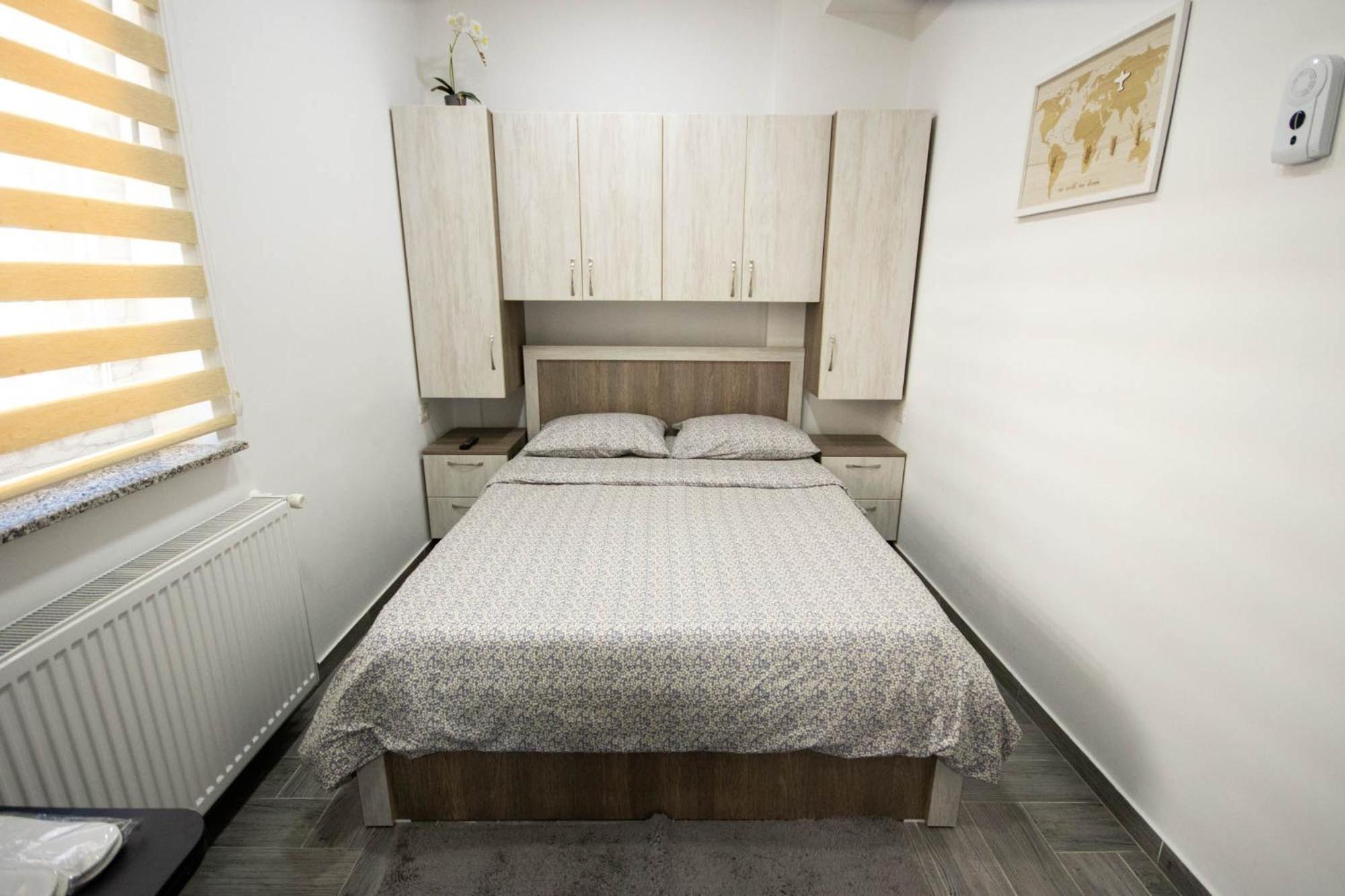 Astar Apartments - Small Rădăuţi Екстериор снимка