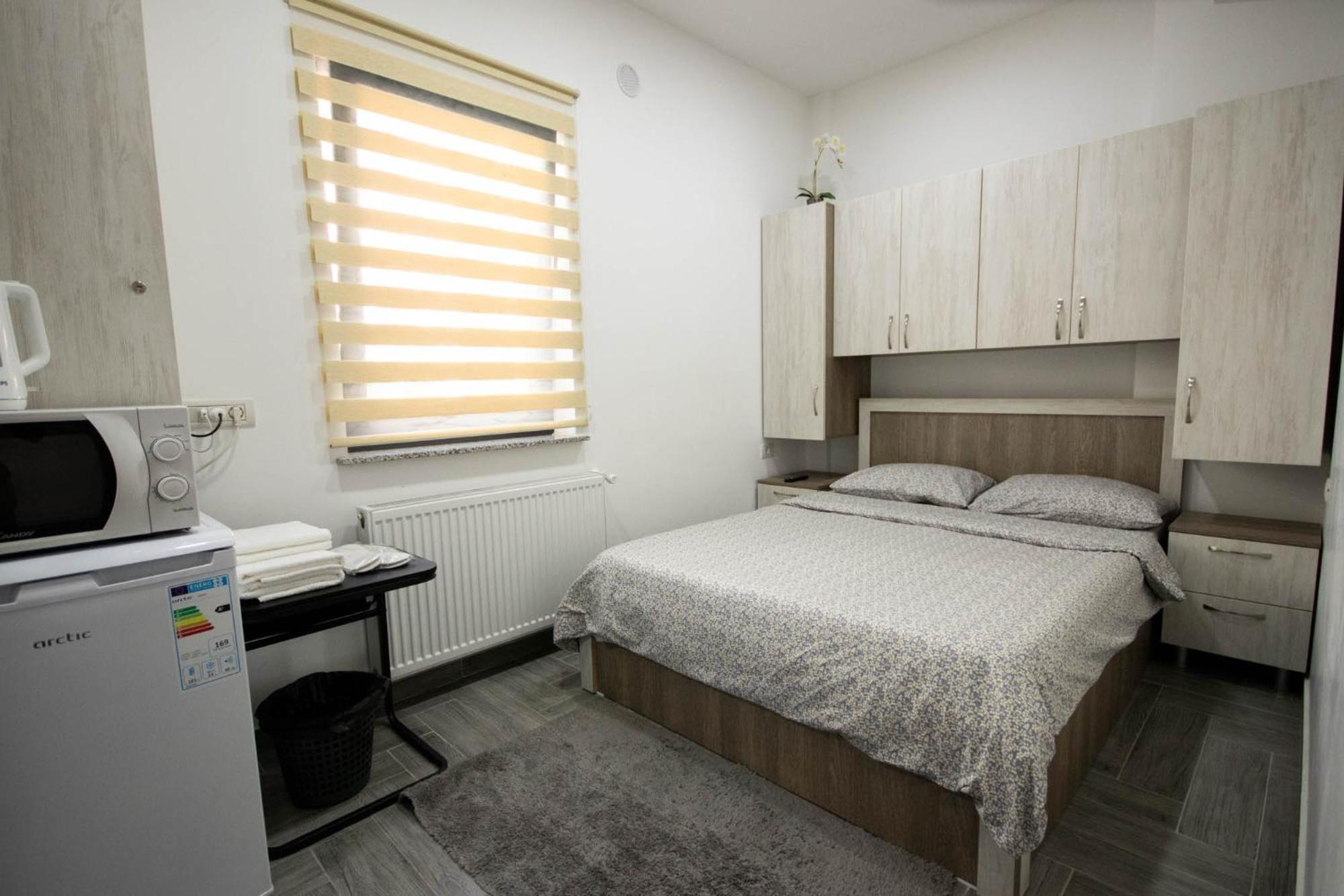 Astar Apartments - Small Rădăuţi Екстериор снимка